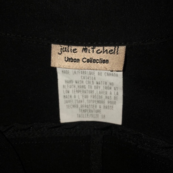 Plus size blazer - Picture 5 of 7